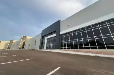 469 Great Lakes Boulevard Unit# 200 Oakville Ontario L6L 0C4