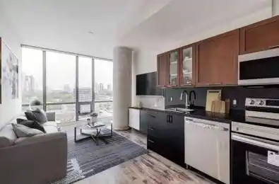 33 Mill Street Unit# 703 Toronto C08 Ontario M5A 3R3