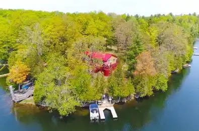 41 SAND-BIRCH ISLAND N/A Rideau Lakes Ontario K0G 1E0