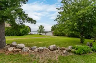 220 Robin's Point Road Tay Ontario L0K 2A0