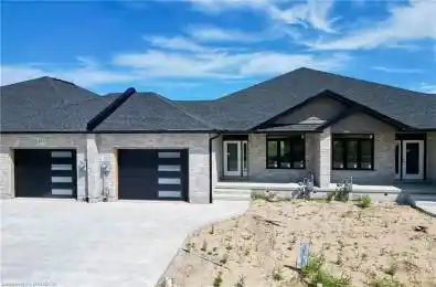 451 IVINGS Drive Saugeen Shores Ontario N0H 2C3