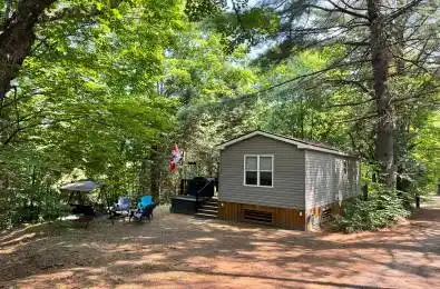 733 Poplar Crescent Bracebridge Ontario P1H 1W9