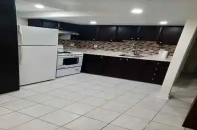 5896 Cozumel Drive Unit# Basement Mississauga Ontario L5M 6Y6