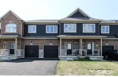 28 Zoe Lane Hamilton Ontario L0R 1C0