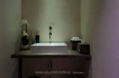 5940 Chorley Place Mississauga Ontario L5M 5L8