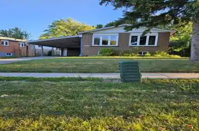 335 Burrows Hall Boulevard Toronto E11 Ontario M1B 1H6