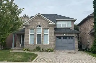 1352 Goldhawk Trail Oakville Ontario L6M 3Y5