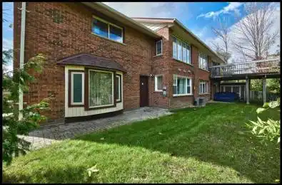 286 Georgian Drive Unit# Unit 3 Barrie Ontario L4M 7B7
