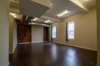 15 WELLINGTON Street Unit# 202 Hamilton Ontario L8R 1M7