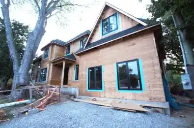 576 Wingrove Crescent Oakville Ontario L6L 4R6