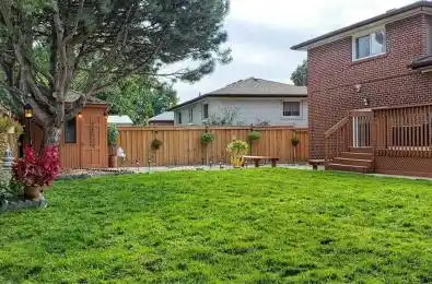 58 Marathon Crescent Toronto C07 Ontario M2R 2L7