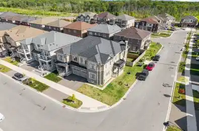 4 Great Falls Boulevard Hamilton Ontario L8B 1X7