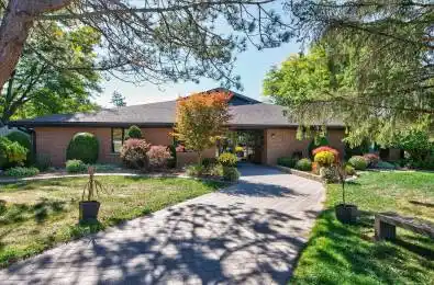11 Paddock Wood Unit# 6 Peterborough Ontario K9H 7H2