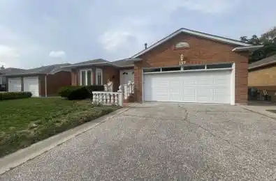 137 Findhord Crescent Vaughan Ontario L6A 1M3