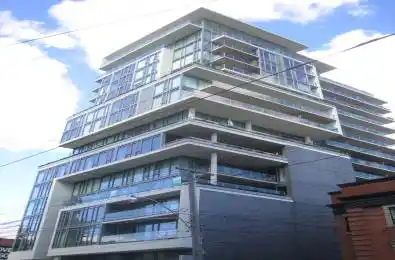 95 Bathurst Street Unit# 723 Toronto C01 Ontario M5V 0H7