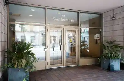 92 King Street Unit# 411 Toronto C08 Ontario M5C 2V8