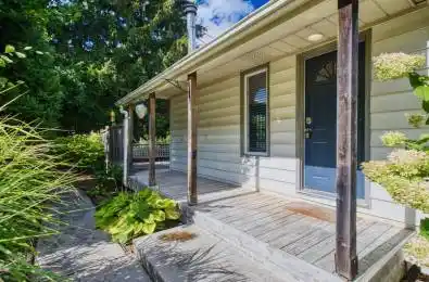 33 Dundas Crescent St. Catharines Ontario L2T 1T4