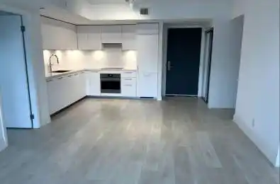 33 Frederick Todd Way Unit# 322 Toronto C11 Ontario M4G 0C9