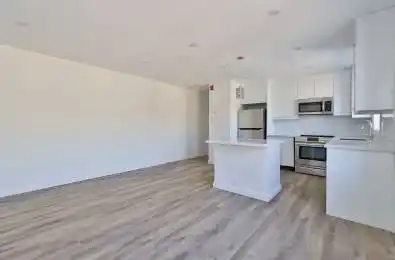 2841 Keele Street Unit# 8 Toronto W05 Ontario M3M 2G7