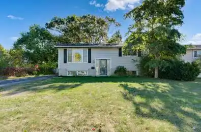 704 Aylmer Crescent Kingston Ontario K7M 6L9
