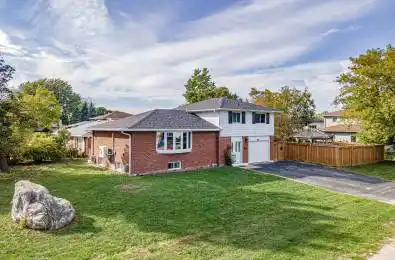 28 GIBBARD Crescent Collingwood Ontario L9Y 2C1