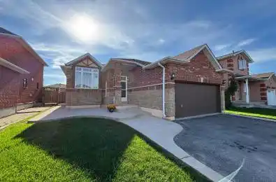49 Felt Crescent Barrie Ontario L4N 8V1