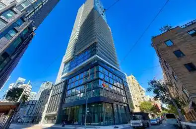 89 Church Street Unit# 4607 Toronto C08 Ontario M5C 0B7