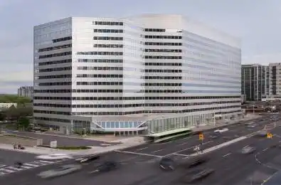 4711 Yonge Street Unit# Unit 905 Toronto C14 Ontario M2N 7E4