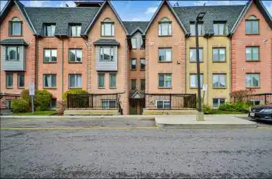 75 Weldrick Road Unit# 1036 Richmond Hill Ontario L4C 0H9