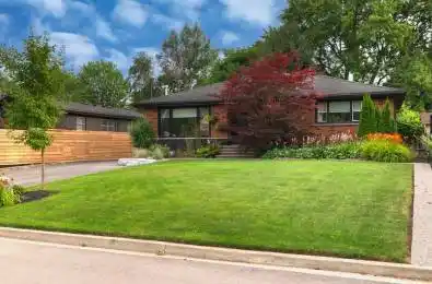 544 Maplehill Drive Burlington Ontario L7N 2W1