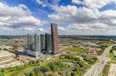 7890 Jane Street Unit# 4202 Vaughan Ontario L4K 0K9