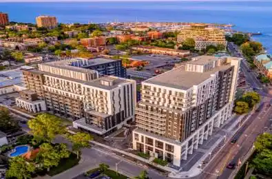 133 Bronte Road Unit# B0902 Oakville Ontario L6L 3C1