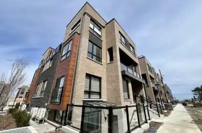 15 Lytham Green Circle Unit# 15 Newmarket Ontario L3Y 0H3