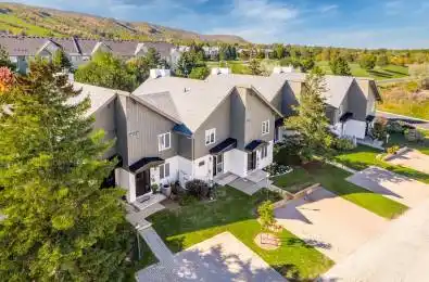 104 Kellies Way Unit# 7 Blue Mountains Ontario L9Y 0L5