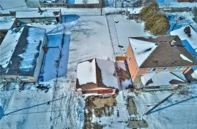 4129 Dyson Avenue Niagara Falls Ontario L2E 3L7