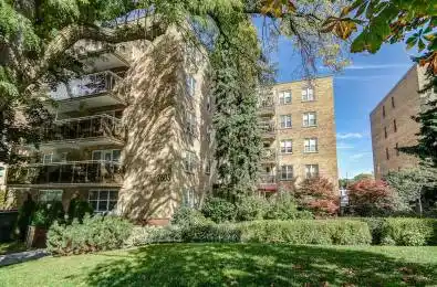 2603 Bathurst Street Unit# 508 Toronto C04 Ontario M6B 2Z6