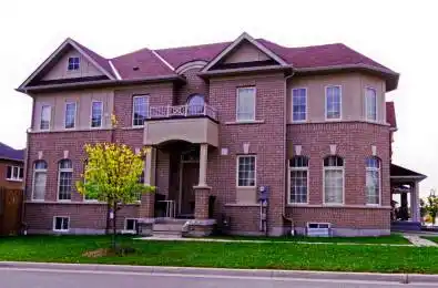 25 Camilleri Road Ajax Ontario L1Z 0T2