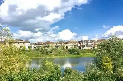 1100 Stuffles Crescent Newmarket Ontario L3X 0E4