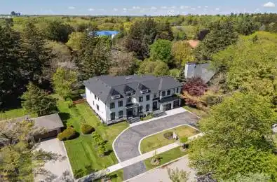 2110 Stonehouse Crescent Mississauga Ontario L5H 3J1