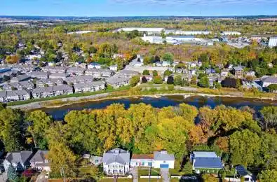 52 Grand River Street Brant Ontario N3L 2B4