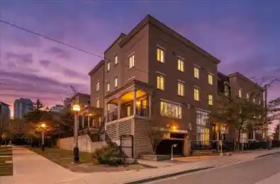 22 Western Battery Road Unit# 111 Toronto C01 Ontario M6K 3N9