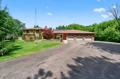 90 Dearbourne Avenue King Ontario L7B 1A3