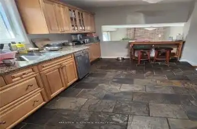 2574 Oak Row Crescent Mississauga Ontario L5L 1P6