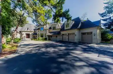 481 Country Club Crescent Mississauga Ontario L5J 2P9