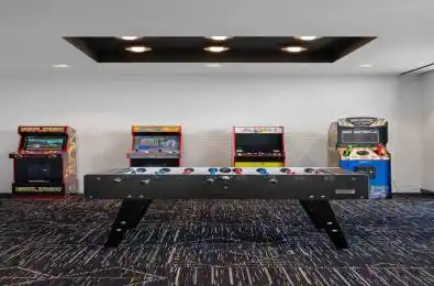 36 Zorra Street Unit# 631 Toronto W08 Ontario M8Z 0G5