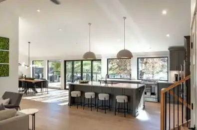 295 Echo Bay Road Huntsville Ontario P1H 1R4