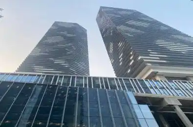 55 Cooper Street Unit# 3910 Toronto C08 Ontario M5E 0G1