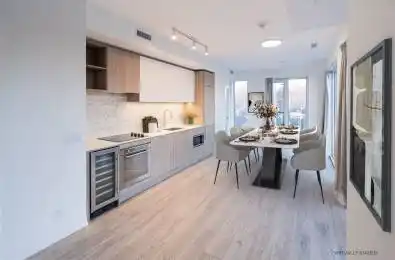 2020 Bathurst Street Unit# 532 Toronto C03 Ontario M5P 0A6