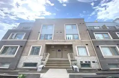 131 Honeycrisp Crescent Unit# TH223 Vaughan Ontario L4K 0N7
