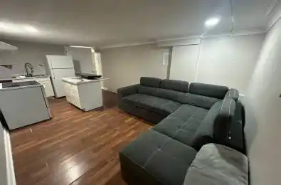 111 Folkstone Crescent Unit# BSMT Brampton Ontario L6T 3M6